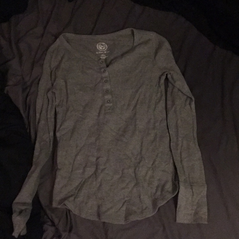 Long sleeve shirt